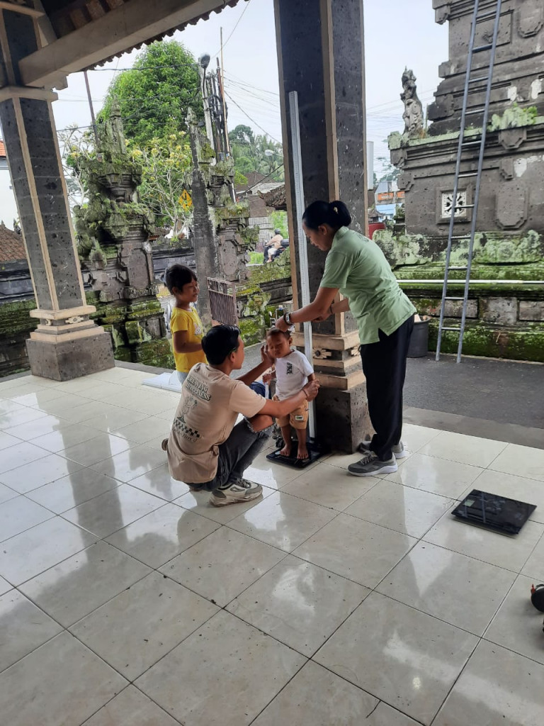 Pelaksanaan Posyandu Balita Banjar Karangenjung Shanti - 10 Mei 2025